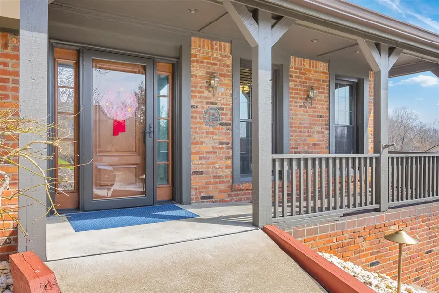 113 Cassia Dr, Clairton, PA 15025 - #2