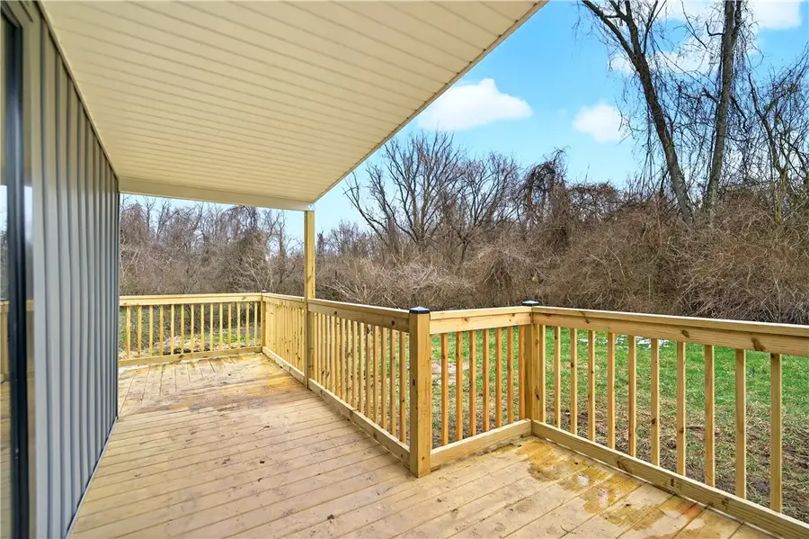 209 Frick St (aka 300 Crawford Ave), Hiller, PA 15444 - #3