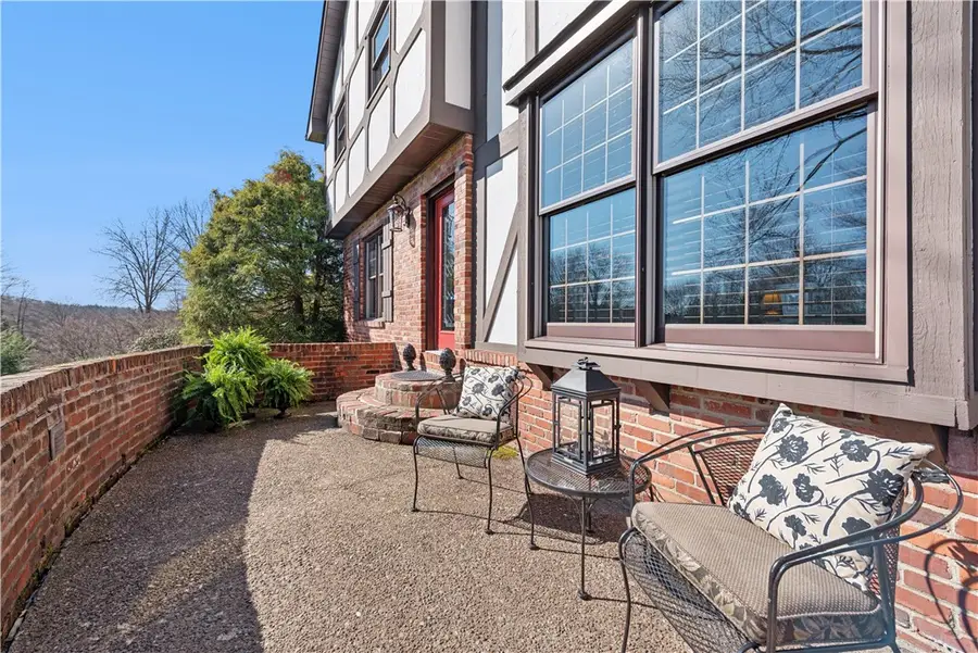 3863 Grove Road, Gibsonia, PA 15044 - #3