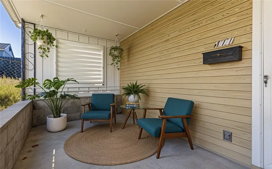 411 Edith St, Pittsburgh, PA 15211 - #2