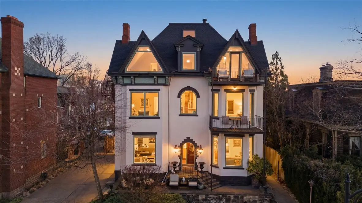 229 Grandview Ave #3, Pittsburgh, PA 15211 - #1