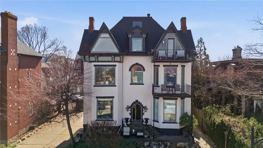 229 Grandview Ave #3, Pittsburgh, PA 15211 - #2