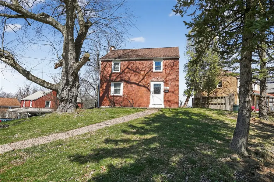 624 Elm Dr, Verona, PA 15147 - #3