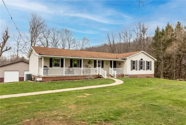 87 Broad St, Marianna, PA 15345