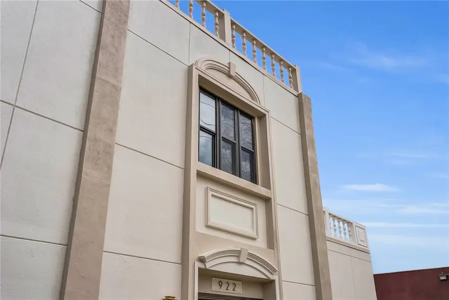 922 W North Ave, Pittsburgh, PA 15233 - #2