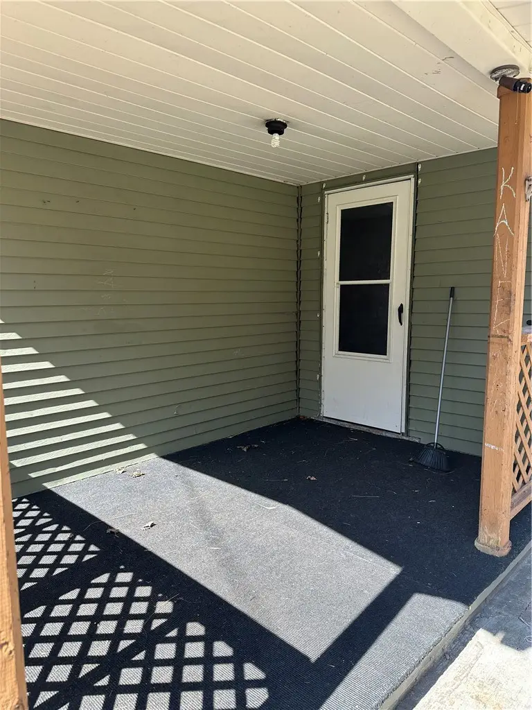 1423 Maratta Road, Aliquippa, PA 15001 - #2