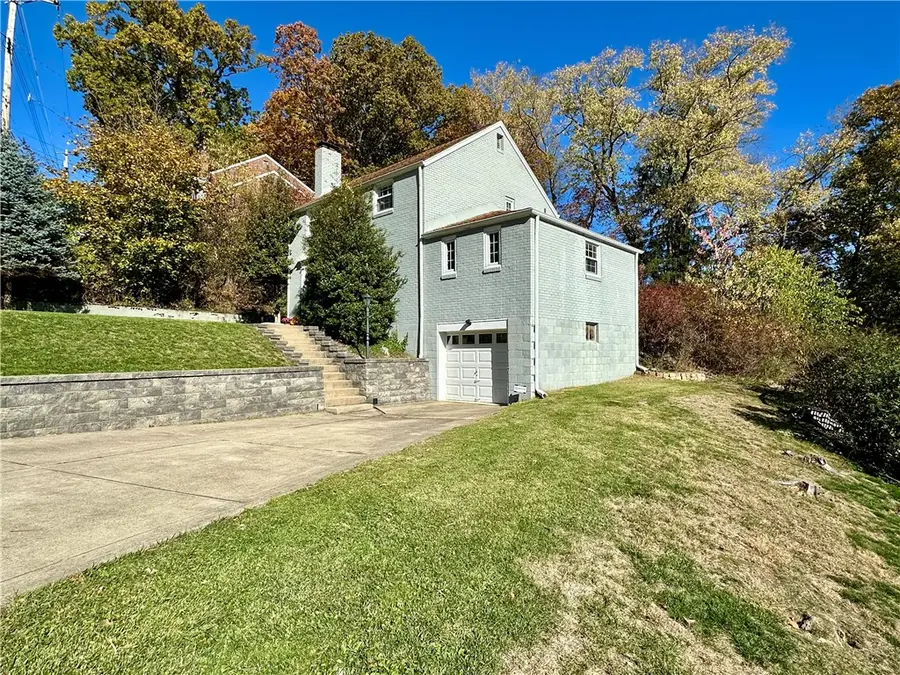 452 Woodland Rd, Pittsburgh, PA 15237 - #2