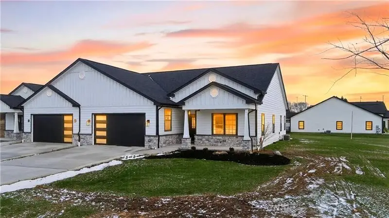 1167 Valley Club #115, Irwin, PA 15642 - #1