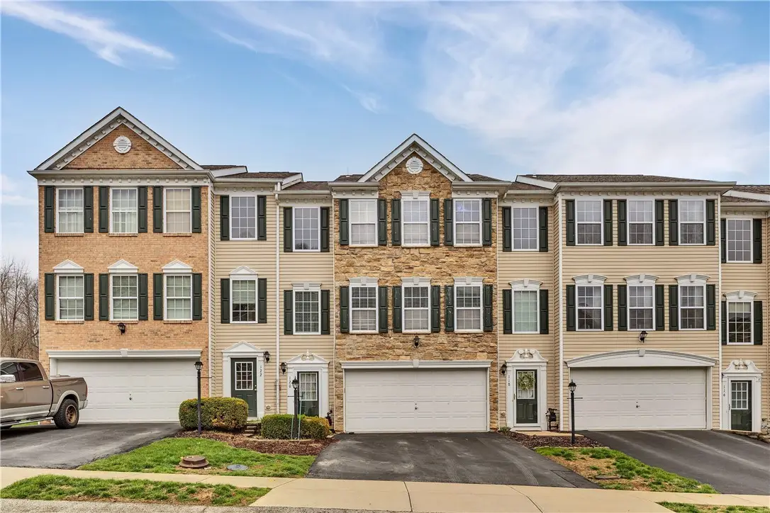 120 Cole Ct, Harmony, PA 16037 - #1