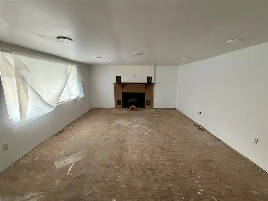 118 Branthoover St, Belle Vernon, PA 15012 - #2