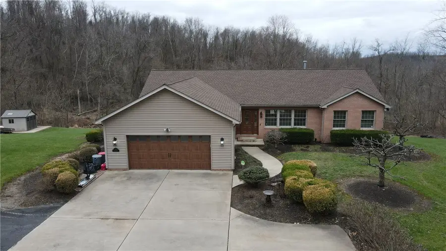 225 Profio Rd, Cecil, PA 15057 - #2