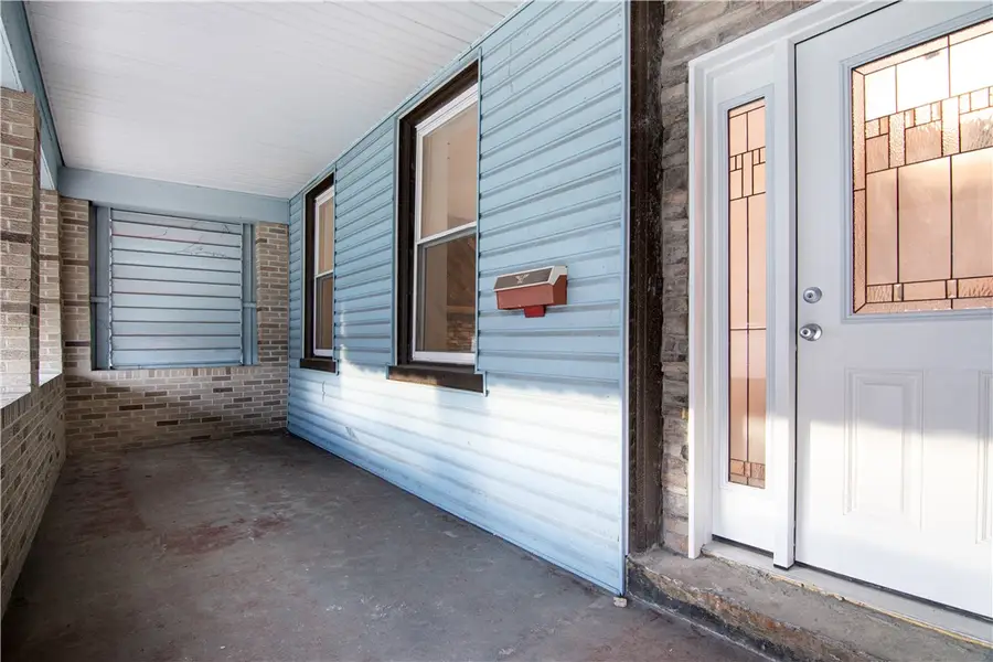 170 S Mckean St, Kittanning, PA 16201 - #3