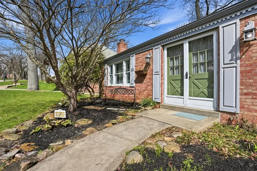 8180 Roosevelt Blvd, Pittsburgh, PA 15237 - #3