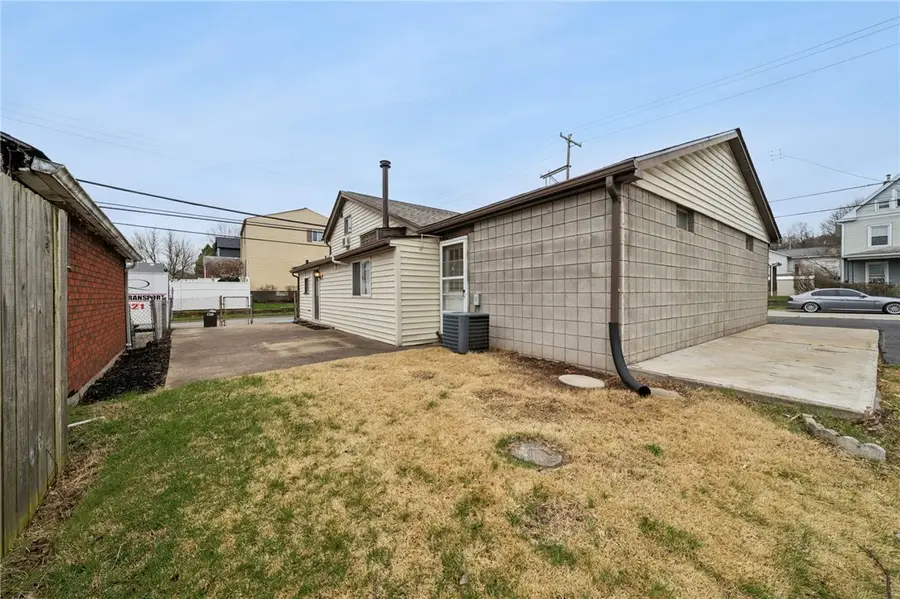 519 6th Ave, Carnegie, PA 15106 - #2