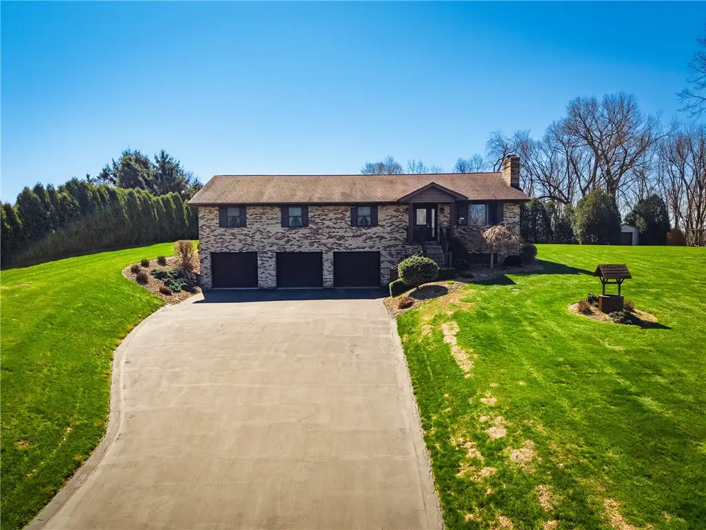 190 Portman Rd, Butler, PA 16002 - #1