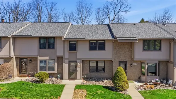 313 Ridge Point Cir, Bridgeville, PA 15017