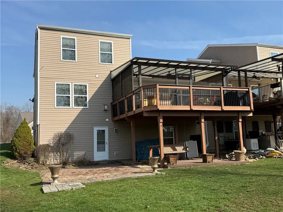 206 Cherry Bark Dr, Natrona Heights, PA 15065 - #2