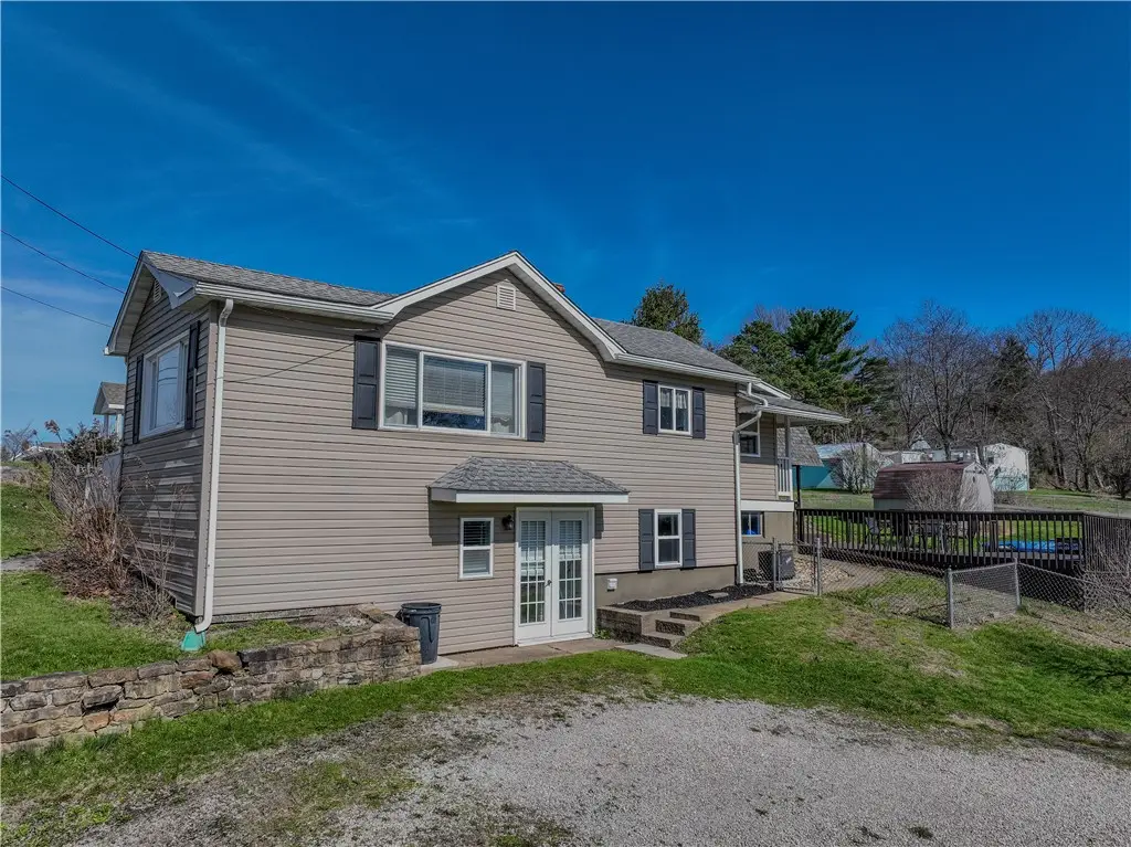 232 Hopwood Fairchance Rd, Uniontown, PA 15401 - #1