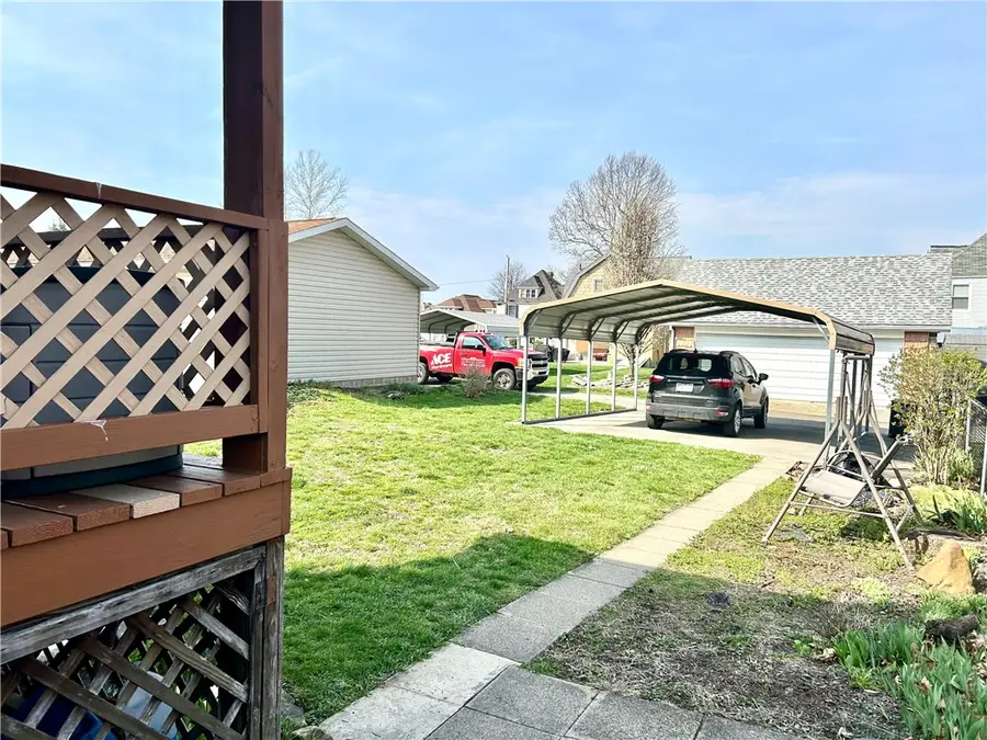 1206 Chestnut St, Connellsville, PA 15425 - #3