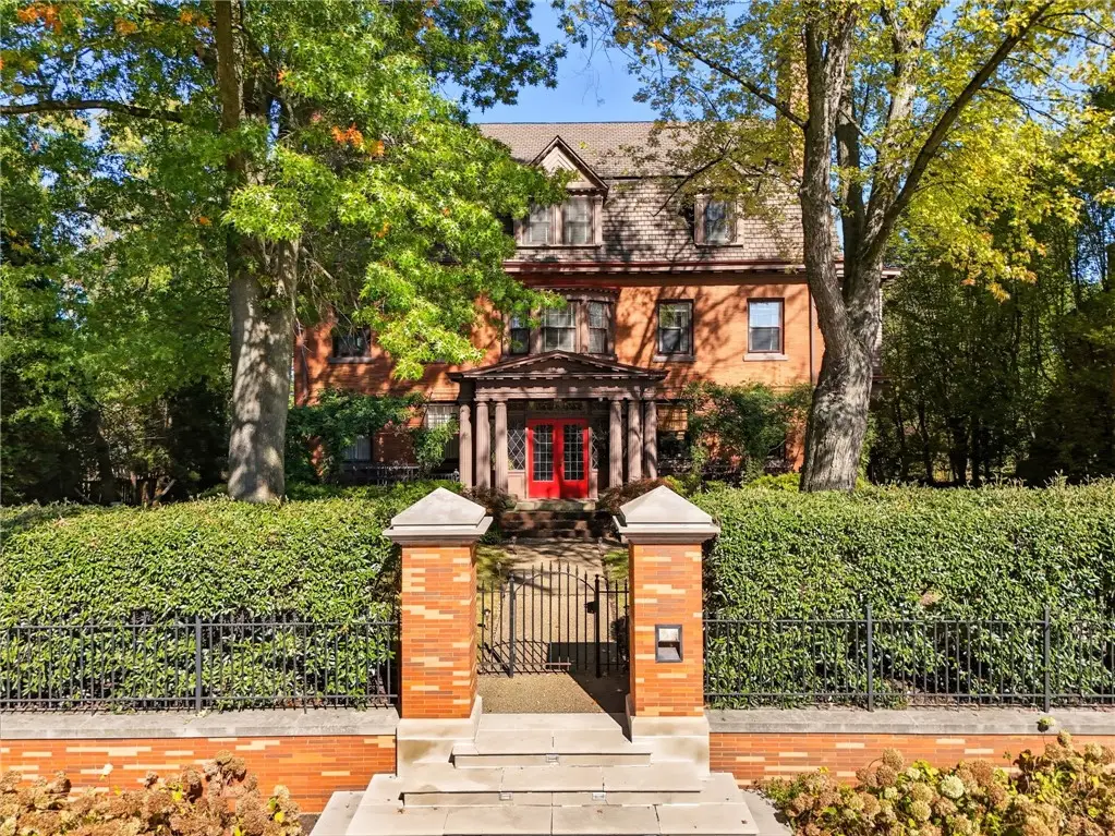5427 Forbes, Pittsburgh, PA 15217 - #1