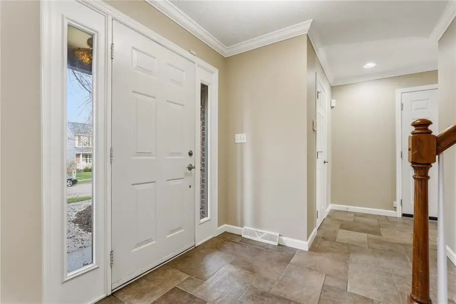 108 Kimberwicke Ct, Cranberry, PA 16066 - #2