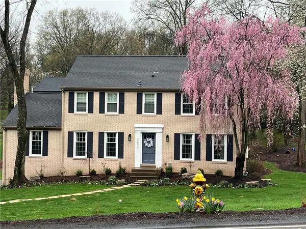 2293 Morrow Rd, Pittsburgh, PA 15241