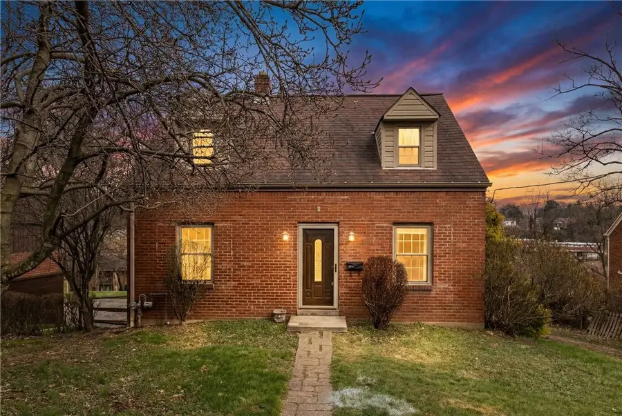 5779 Clark Ave, Bethel Park, PA 15102 - #2