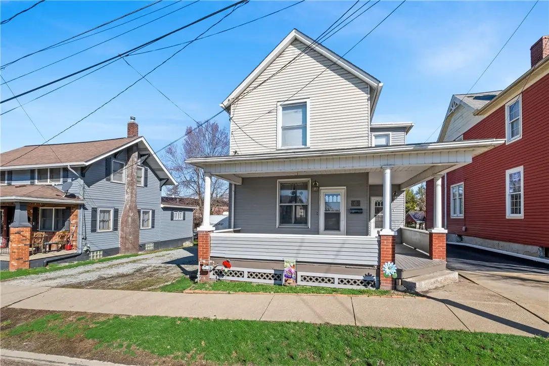 6 W Market St, Burgettstown, PA 15021 - #1