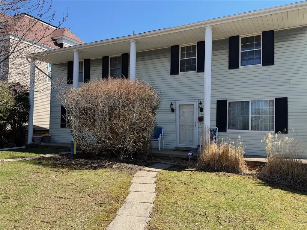 213-215 Arlington Ave, North Versailles, PA 15137 - #1