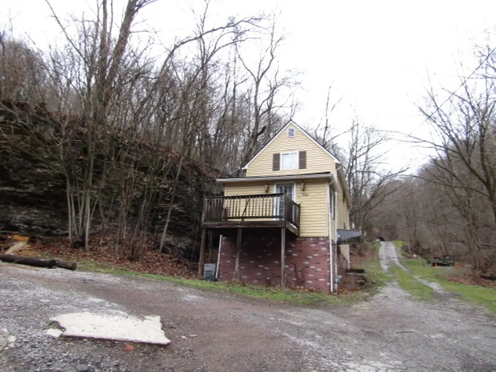 355 Days Run Rd, Tarentum, PA 15084 - #1