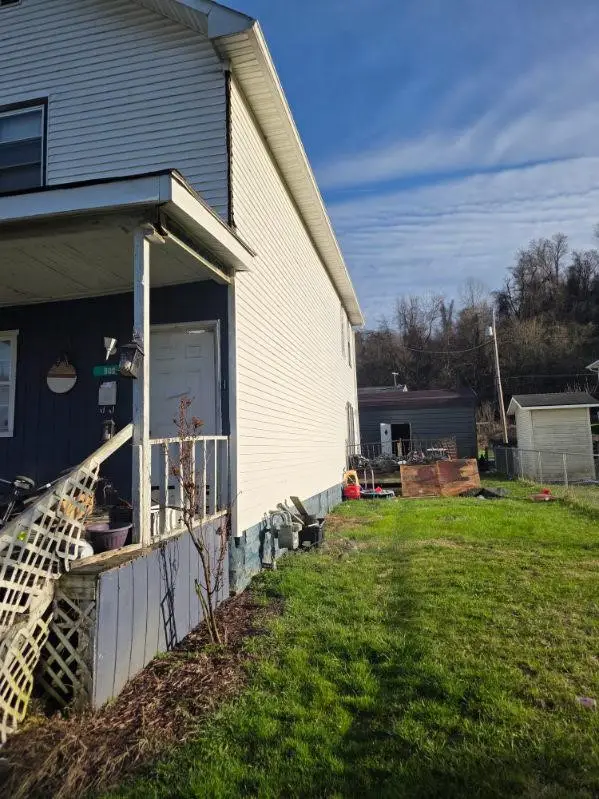 909 Water St, Brownsville, PA 15417 - #2