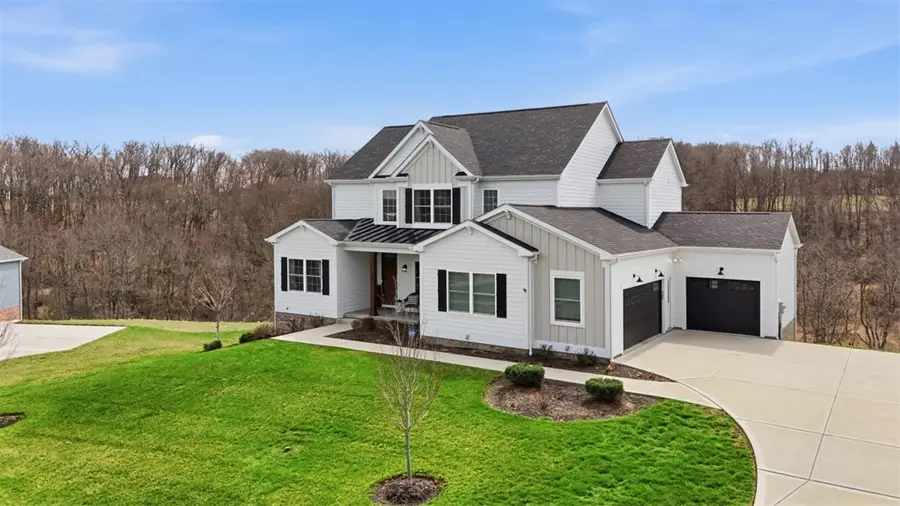 213 Hickory Ln, Mars, PA 16046 - #2