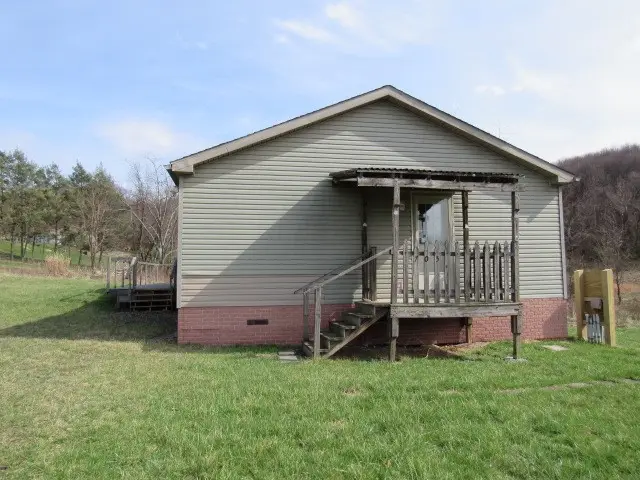 705 Petersburg Road, Connellsville, PA 15425 - #3