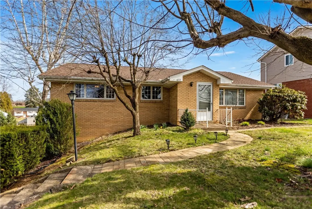 427 Carolina Dr, Oakdale, PA 15071 - #1