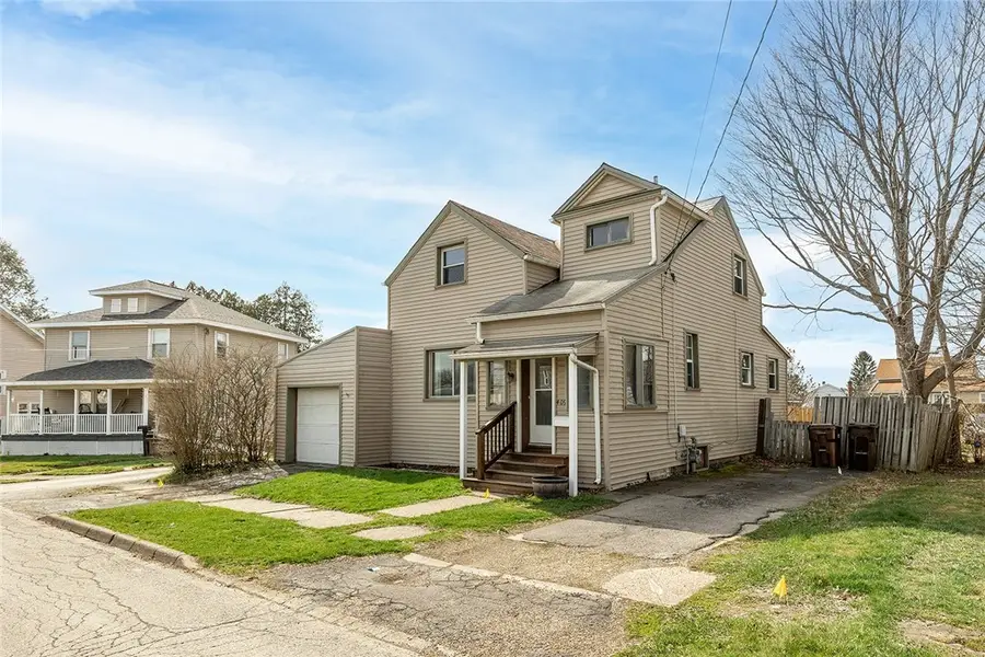 409 Summit St, Grove City, PA 16127 - #3