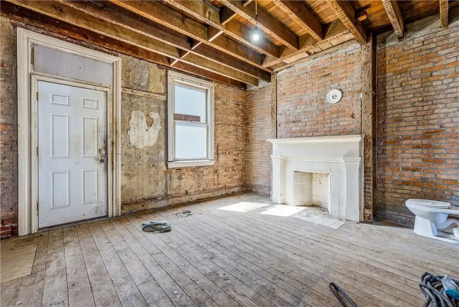 431 E Carson St, Pittsburgh, PA 15203 - #3