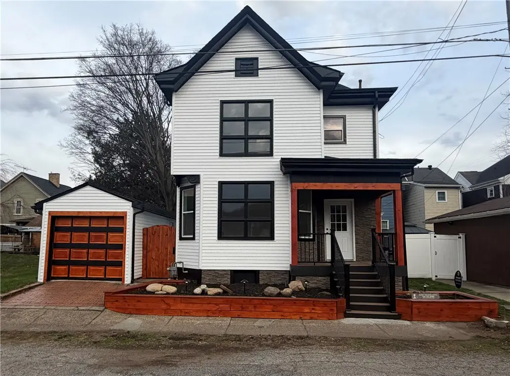 2207 7th Avenue Rear, Beaver Falls, PA 15010 - #1