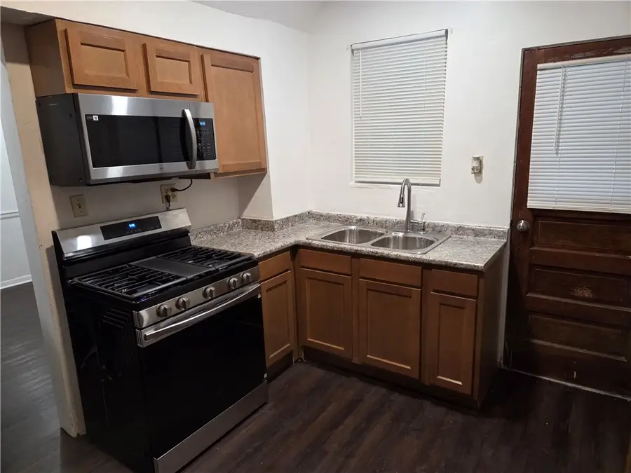 902 Gibson St, Pittsburgh, PA 15220 - #2