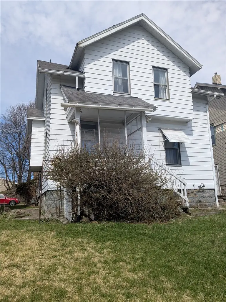 506 E Moody Ave, New Castle, PA 16105 - #2