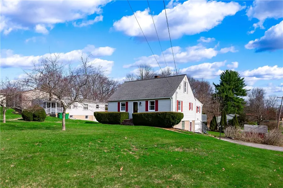 202 Rural Dr, Butler, PA 16001 - #2