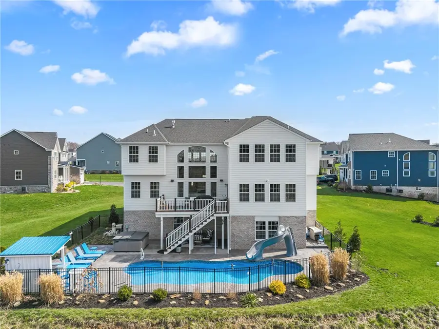 110 Ridgetop Dr, Mars, PA 16046 - #2