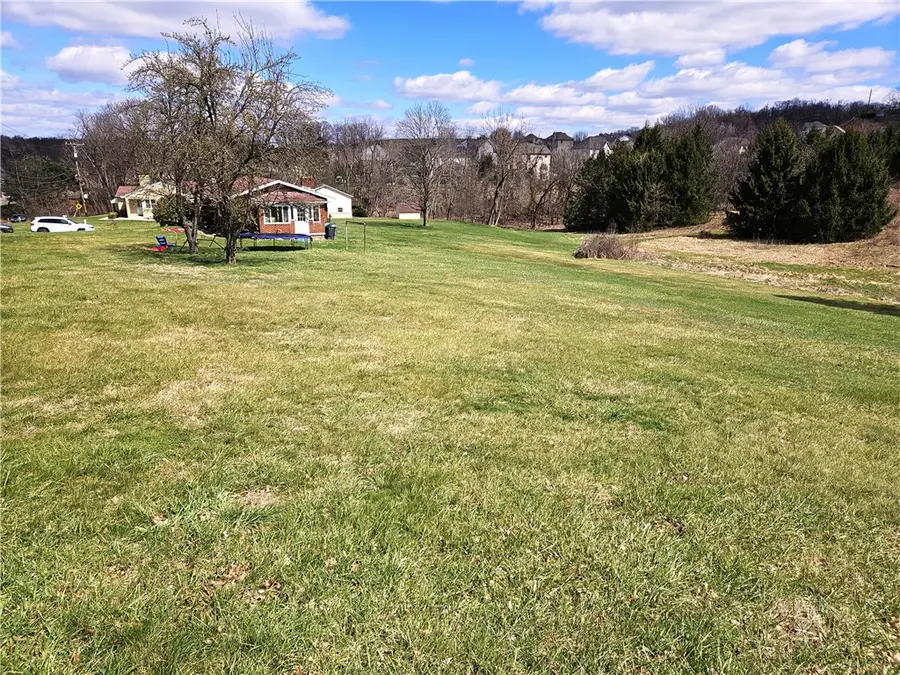 3350 New Texas Rd, Pittsburgh, PA 15239 - #3