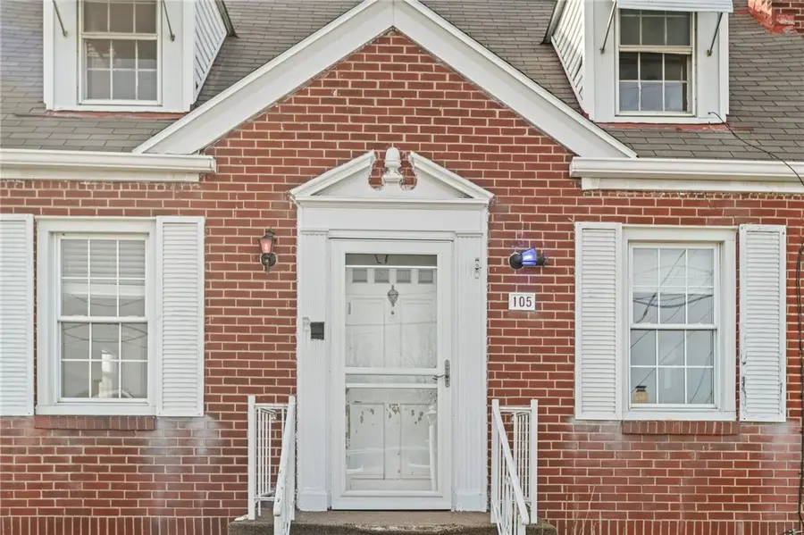 105 Saniel Dr, West Mifflin, PA 15122 - #3