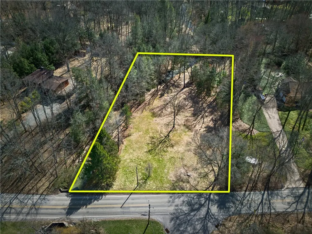 110 Bradford Park Rd, Baden, PA 15005 - #1