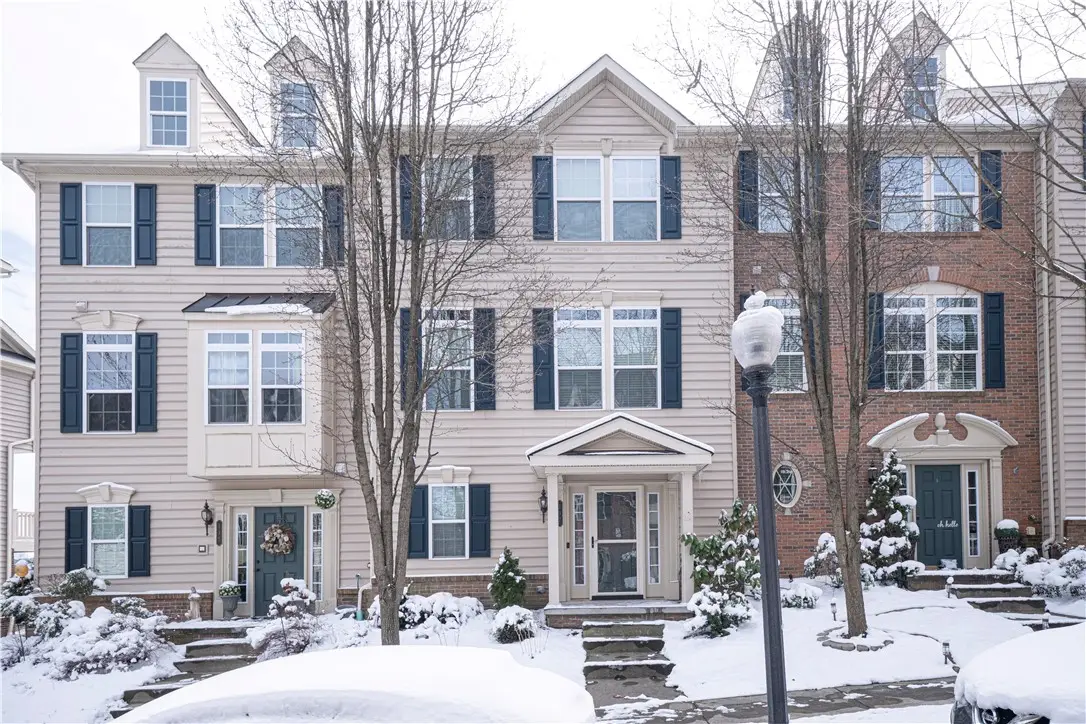 137 Lewisham Rd, Cranberry, PA 16066 - #1