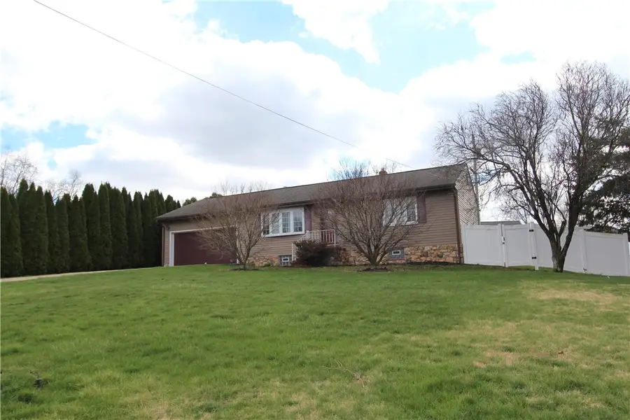 415 Mercury Street, Latrobe, PA 15650 - #2