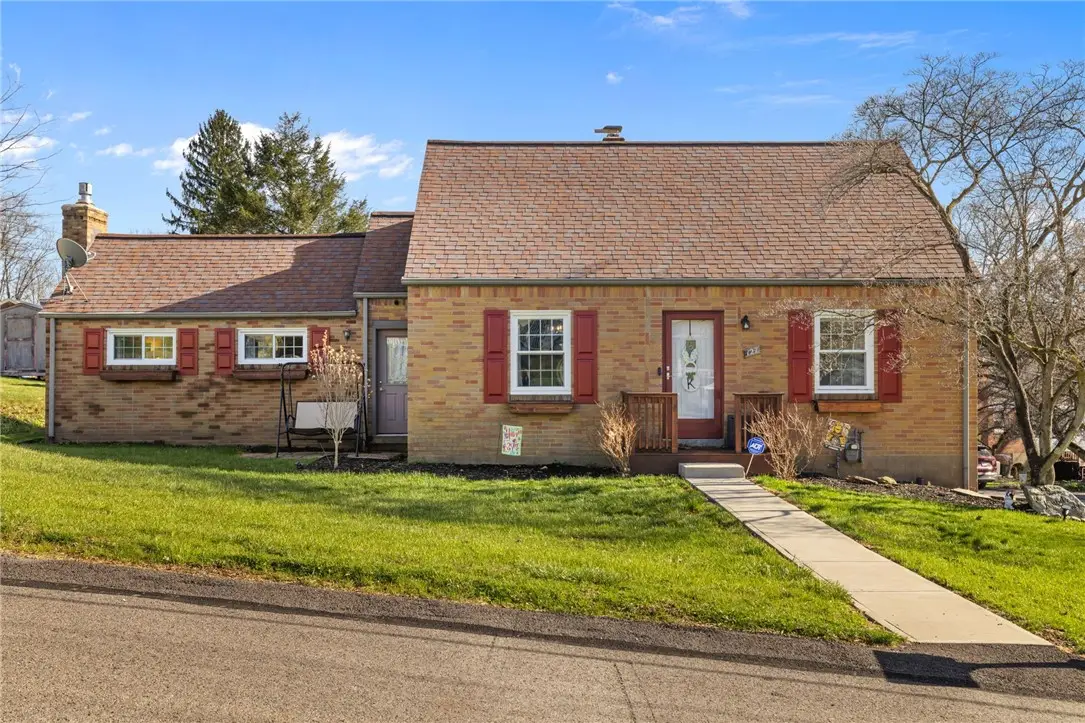 127 Hoffman St, Glenshaw, PA 15116 - #1