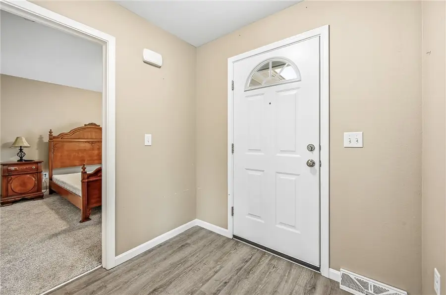 2414 Jillian Ln, Hermitage, PA 16148 - #3