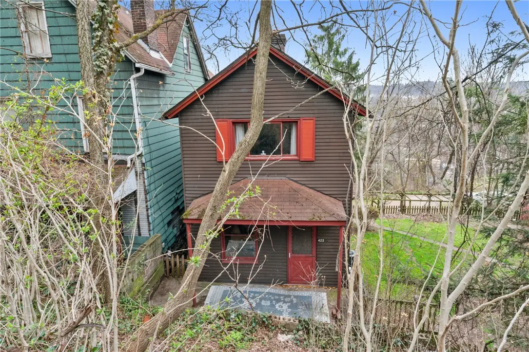422 Highland Ave, Turtle Creek, PA 15145 - #1