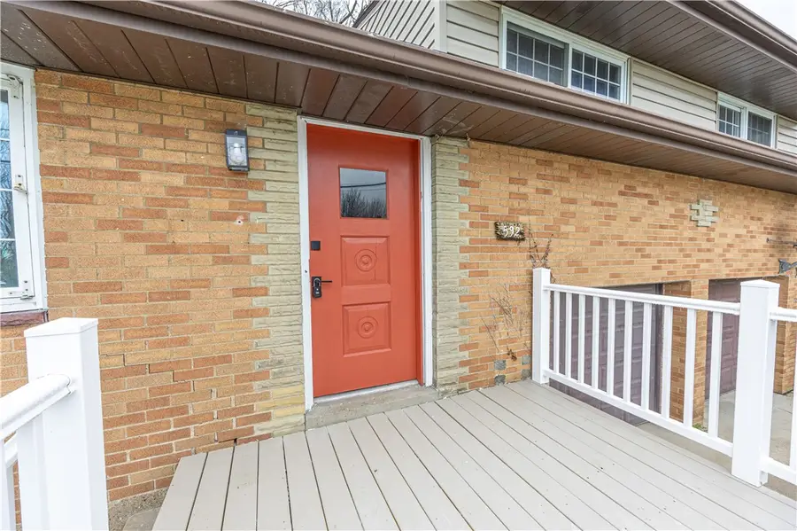 592 Guylyn Dr, Pittsburgh, PA 15235 - #2